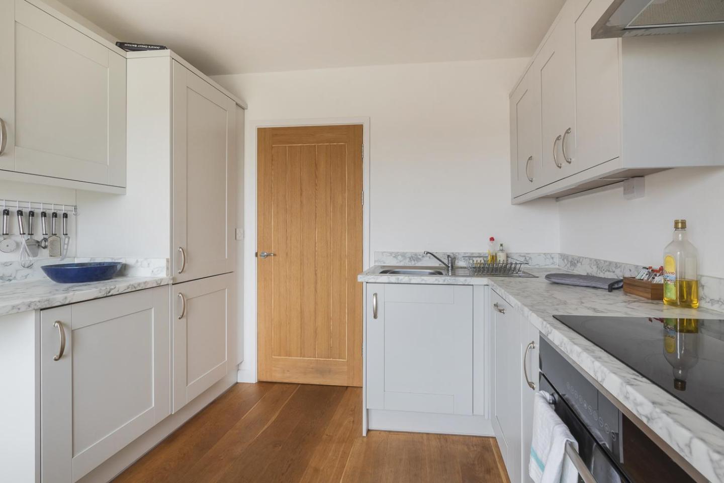 Stylish 3 Bedroom House With Garage * Frome